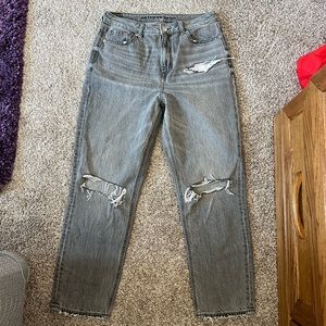 American Eagle Mom Jeans